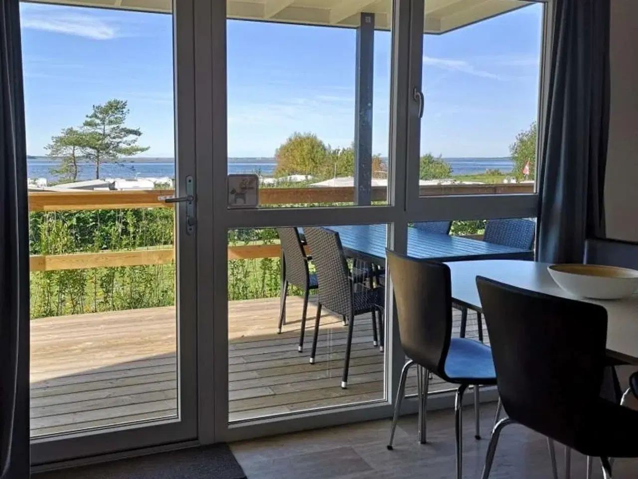 Billede 2 - Nye feriehuse ved Limfjorden n�r Aalborg - Opvarmet minivandland, legeplads, cafe, gratis WIFi, �bent hele �ret, i hjertet af Nordjylland.