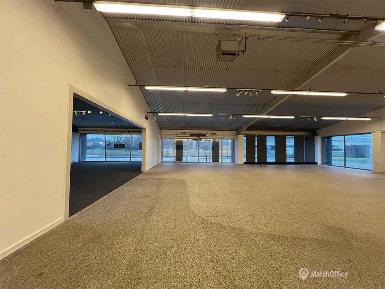 Billede 3 - Synligt erhvervslejemål på Farøvej 1B. 9800 Hjørring