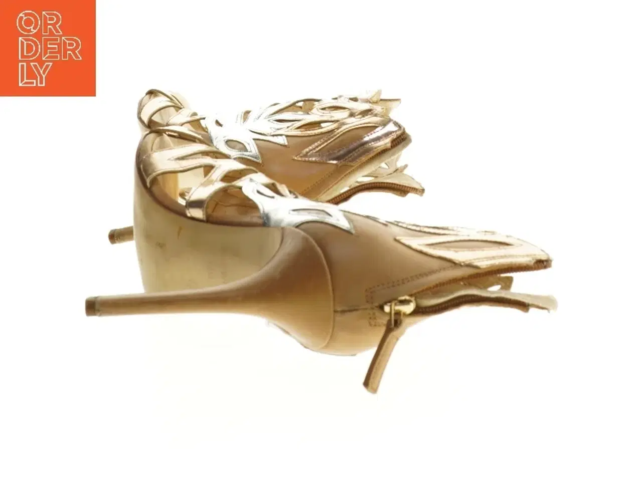 Billede 3 - Guld højhælede sandaler med udsmykning (str. 10 m)