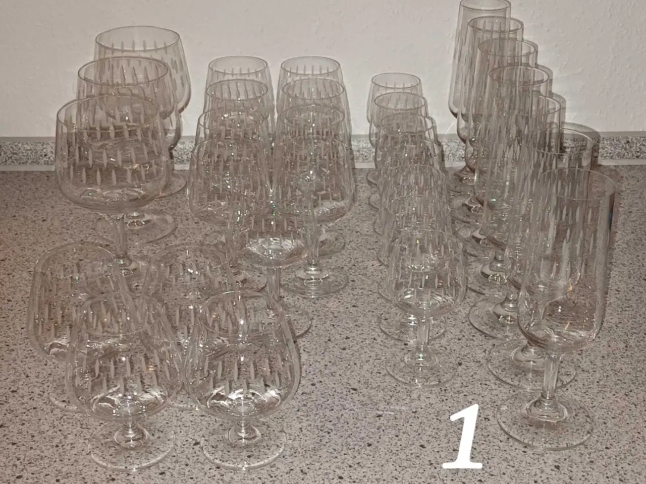 Billede 1 - Vinglas, snapseglas, drikkeglas