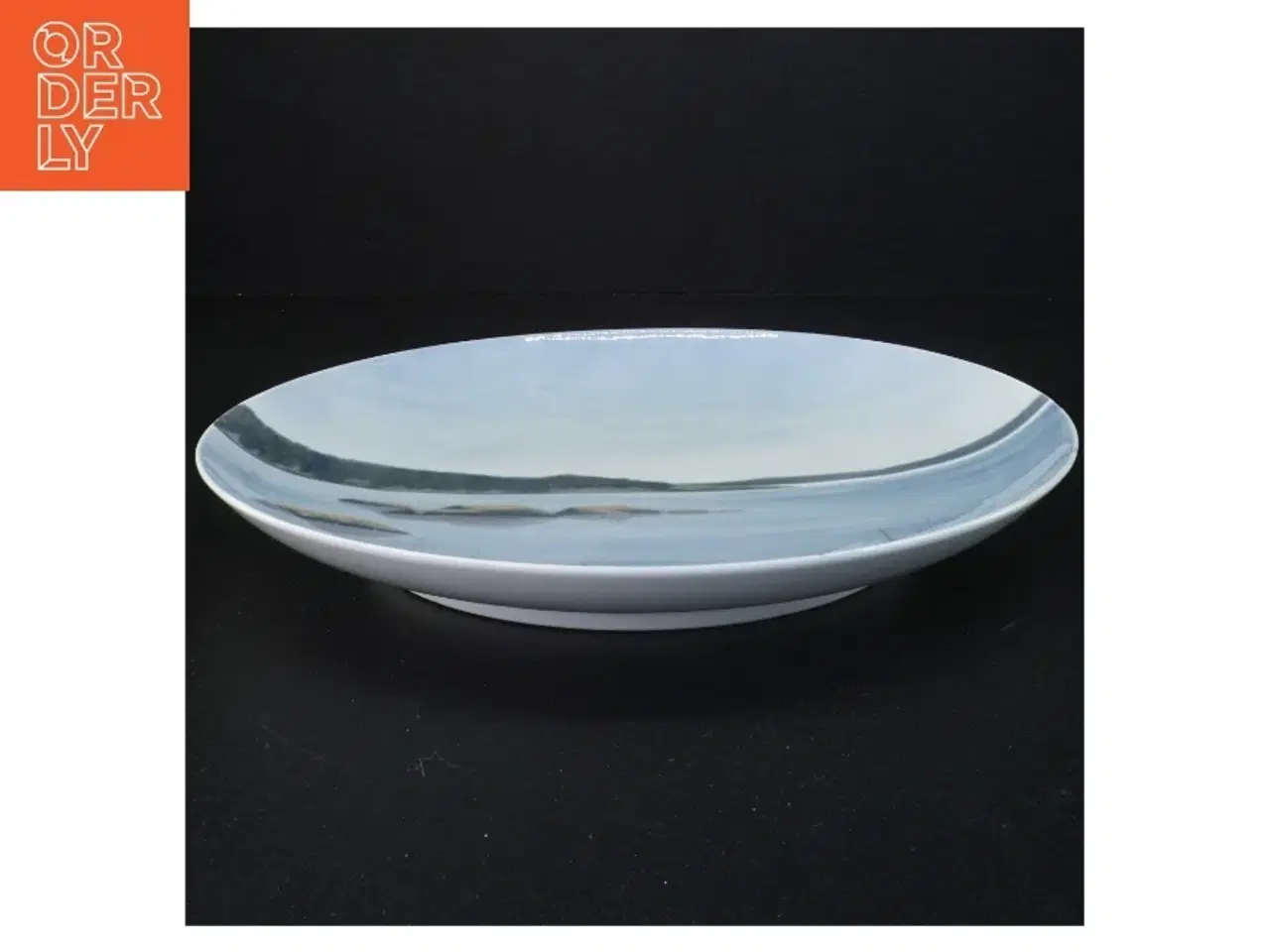Billede 3 - Dekorativ vægplatte med landskabsmotiv fra Royal Copenhagen (str. Ø 28 cm)