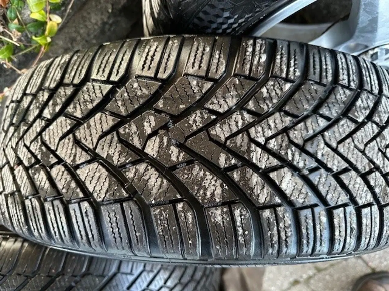 Billede 6 - Vinterdæk på fælge, org. VW