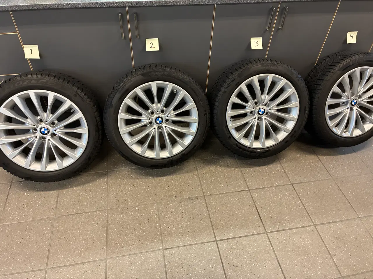 Billede 12 - Vinterhjul uden ridser, 18" til BMW G30 og G31