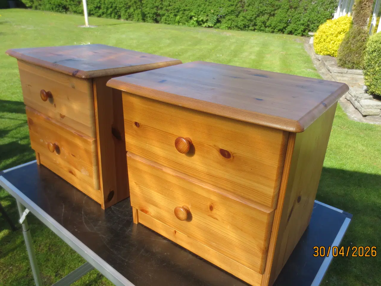 Billede 2 - 2 stk Sengeborde i Fyrretræ 