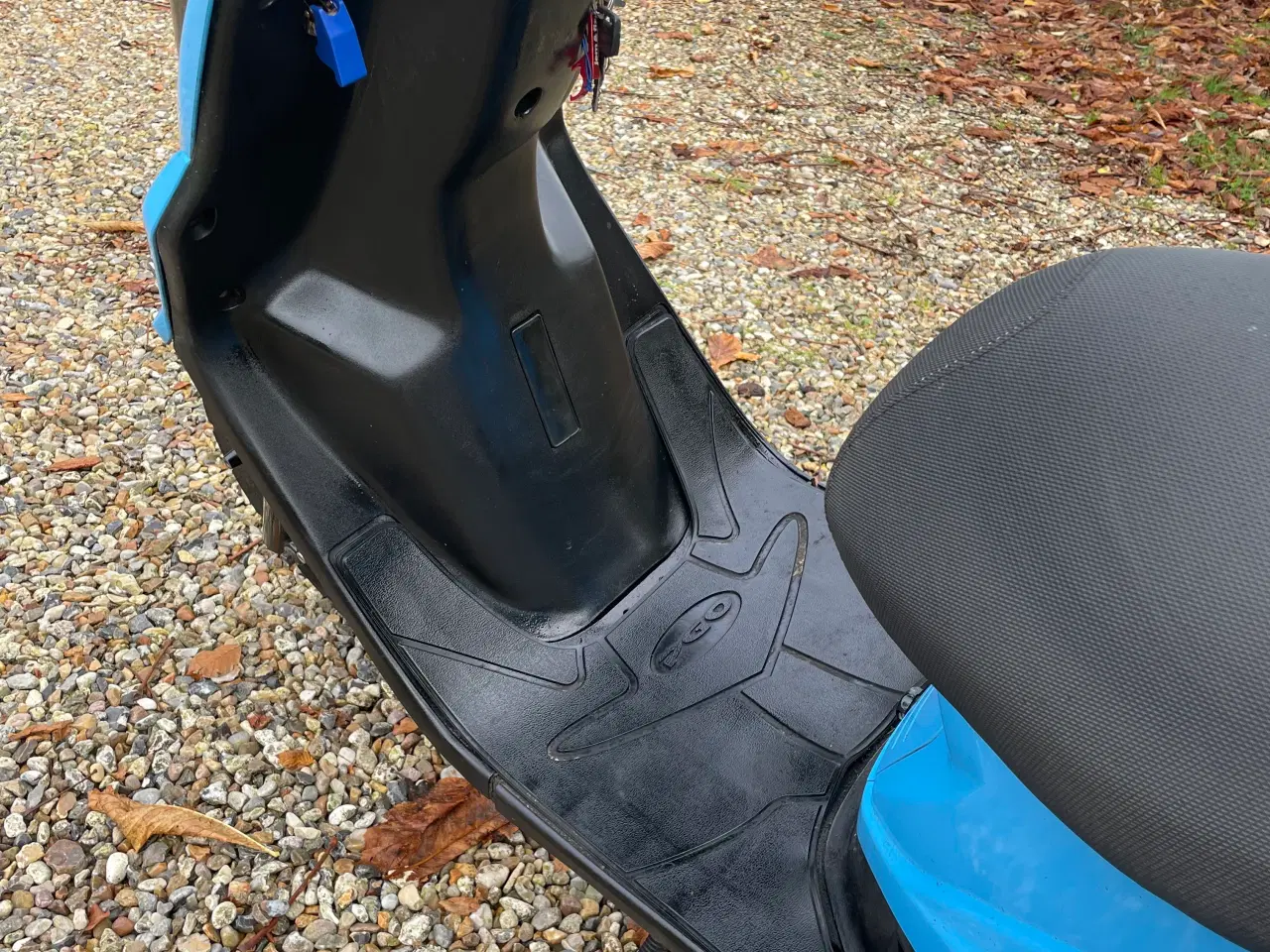 Billede 6 - Flot PGO HOT 50 med plader og papier