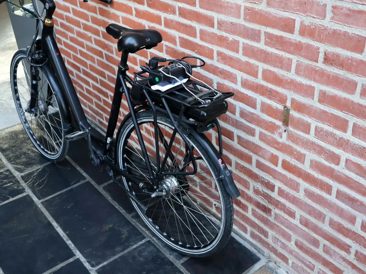 Billede 3 - Batavus El-damecykel m/7 gear, håndbremse, lader