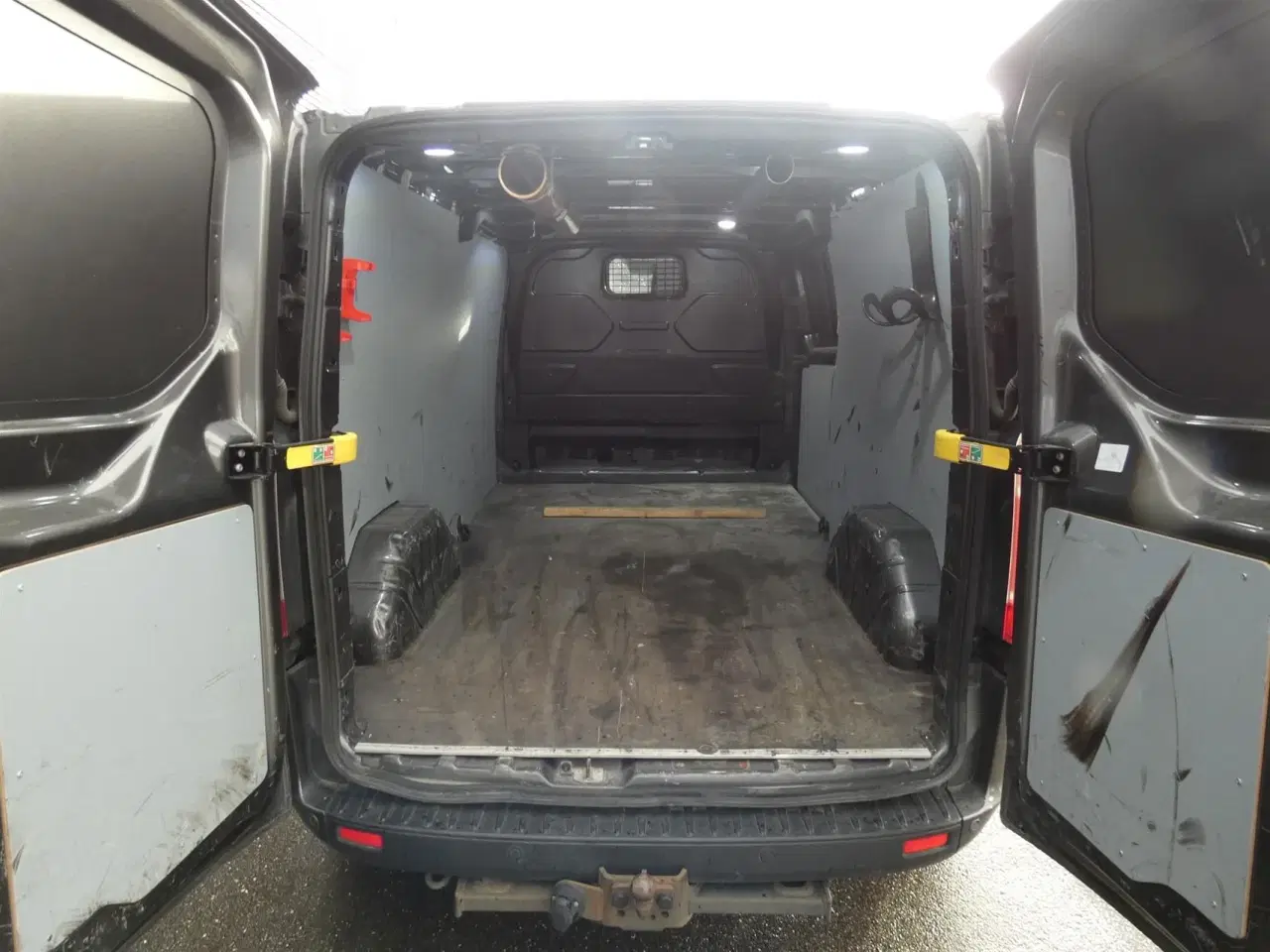 Billede 8 - Ford Transit Custom 300 L2H1 2,0 TDCi Trend 130HK Van 6g