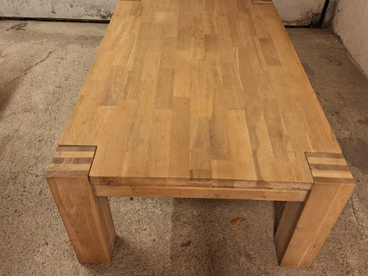 Billede 1 - Sofabord massivt eg