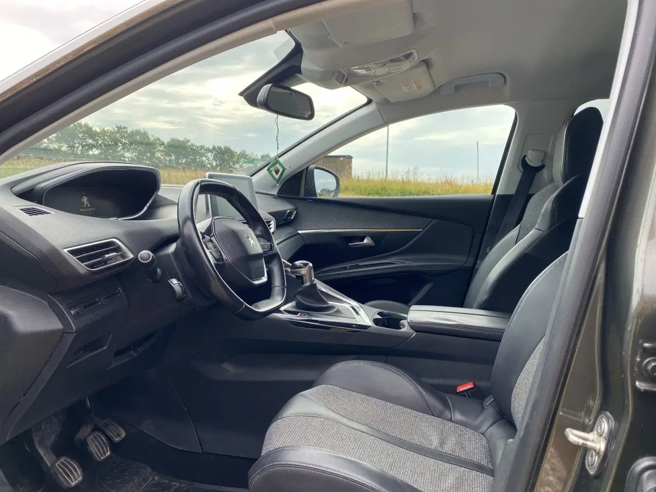 Billede 9 - Peugeot 3008 1,2 e-THP 130 Allure