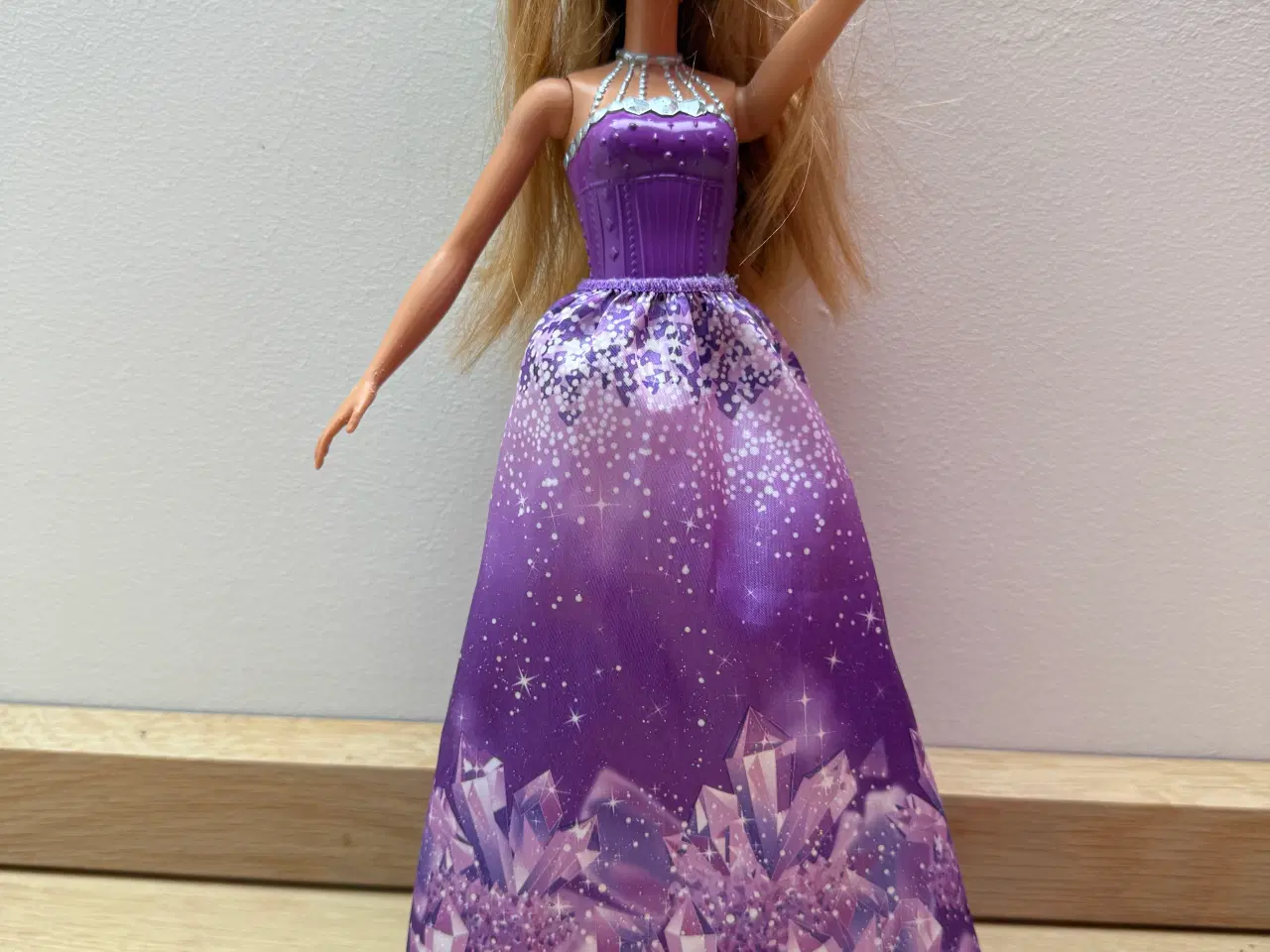 Billede 1 - Barbie til bal