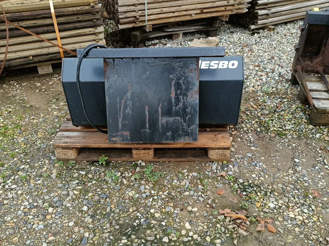 Billede 3 - Nesbo højtip skovl