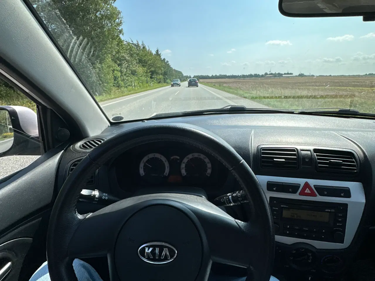 Billede 5 - Kia Picanto lav km nysynet med træk
