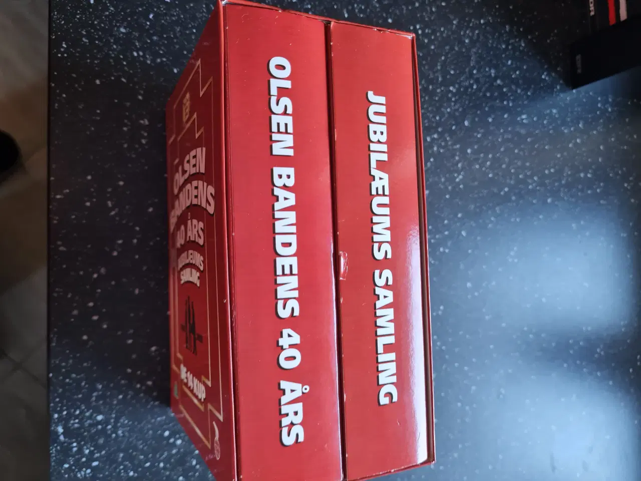 Billede 1 - Olsen Bandens 40 års jubilæumssamling på dvd / NYE