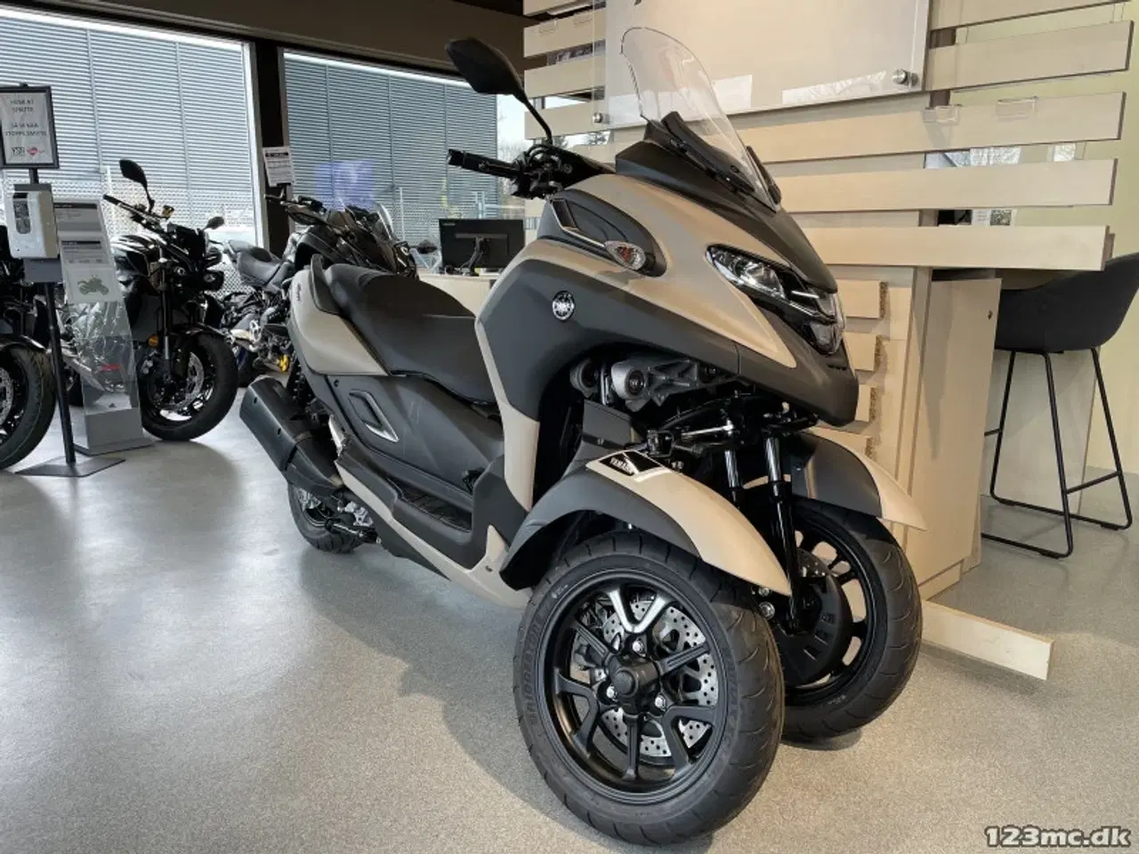 Billede 2 - Yamaha Tricity 300 Må køres på bilkørekort