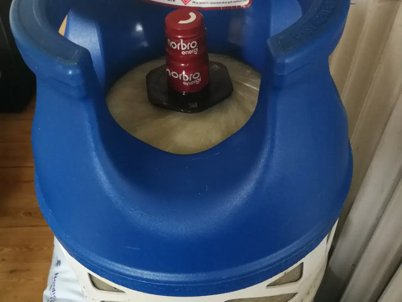 Billede 1 - Fuld 5 kilos letvægts gasflaske 