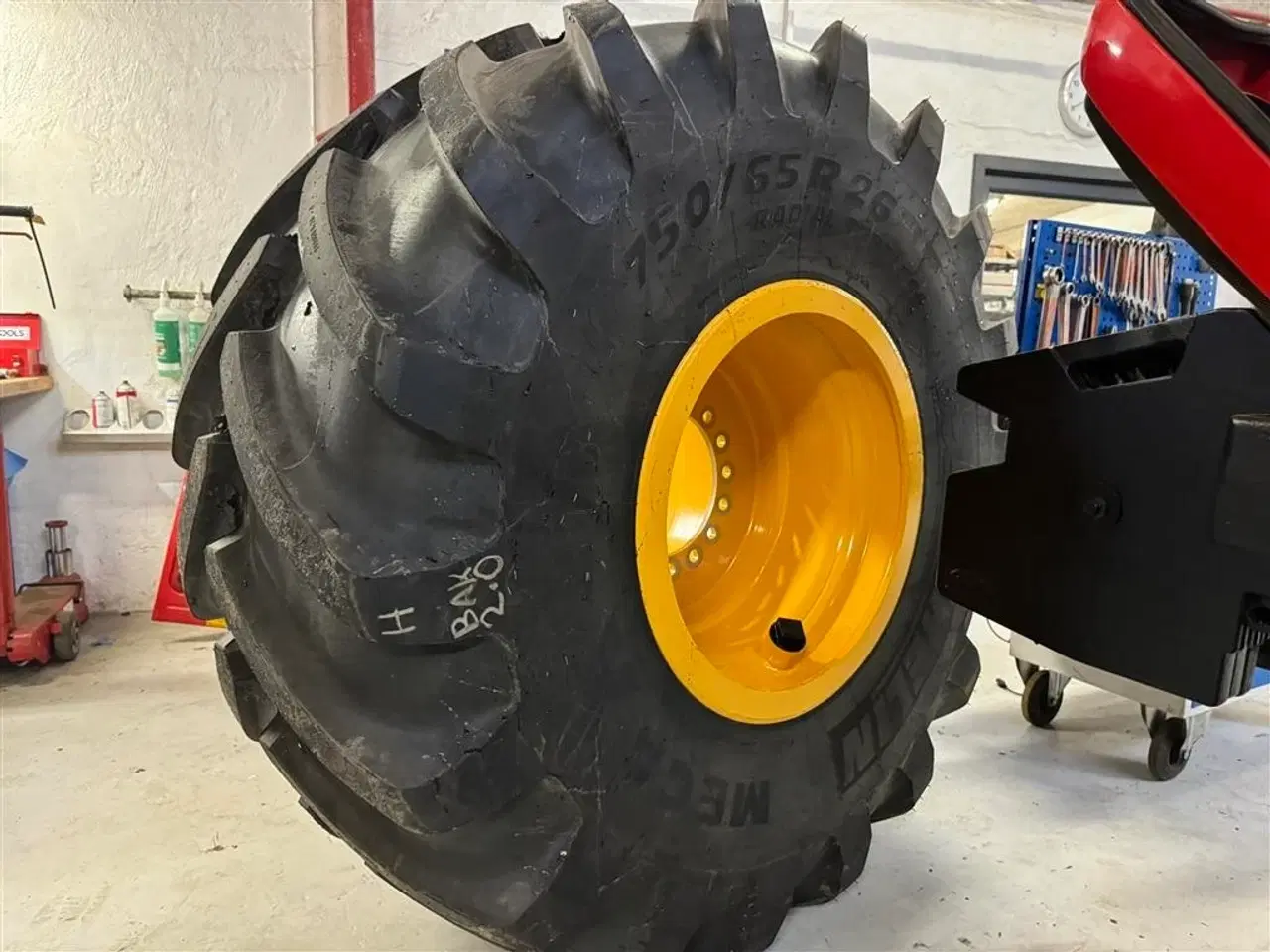 Billede 3 - Michelin 750/65R26 FABRIKSNYE TIL VOLVO L70 OG L90