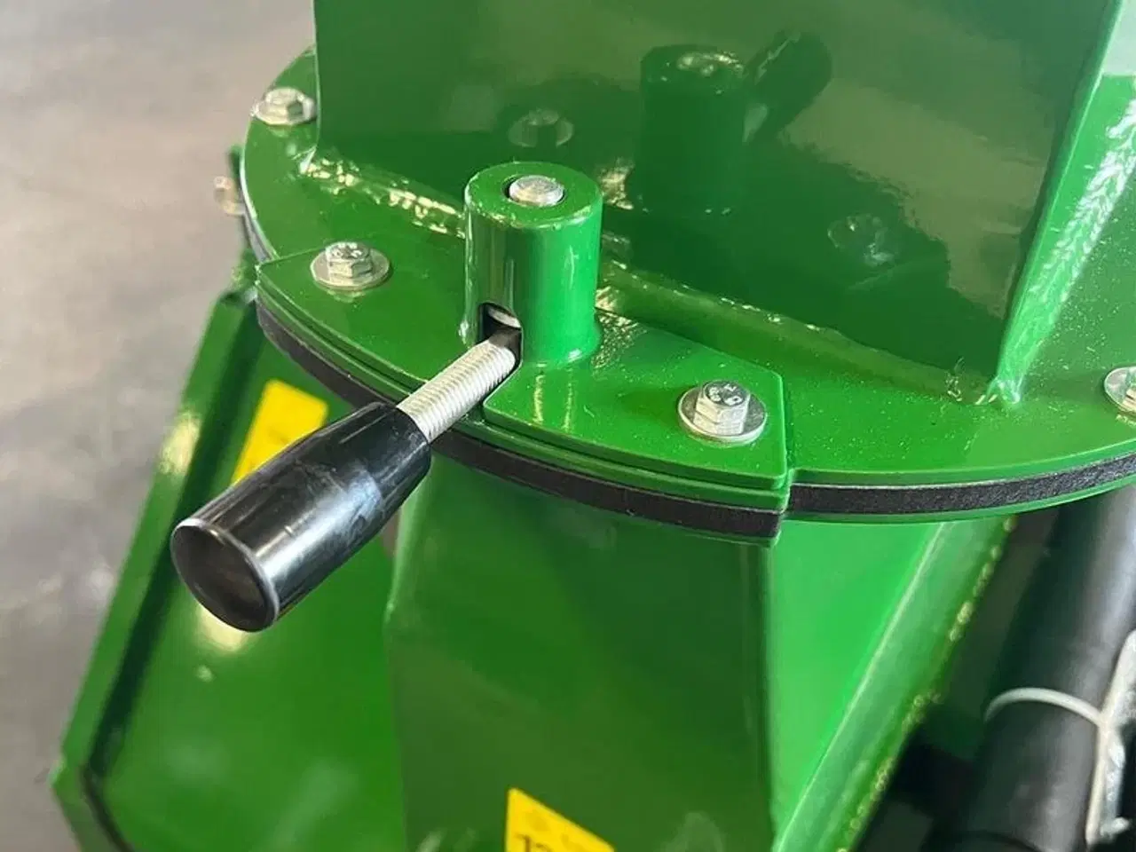 Billede 4 - Flishugger 170 m. Hydraulisk indføring med pumpe og tank