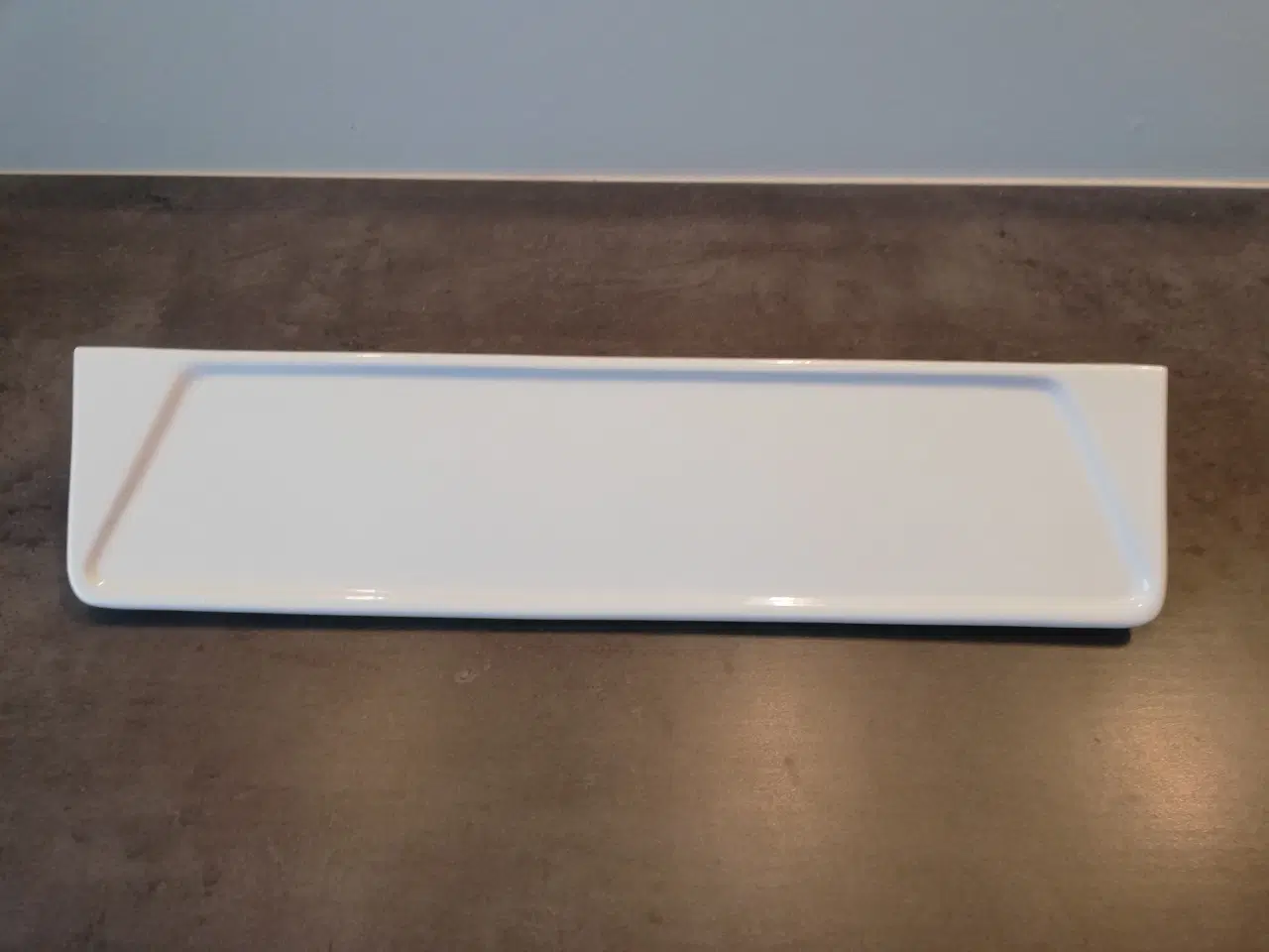 Billede 3 - Hylde i porcelæn ifø 4088