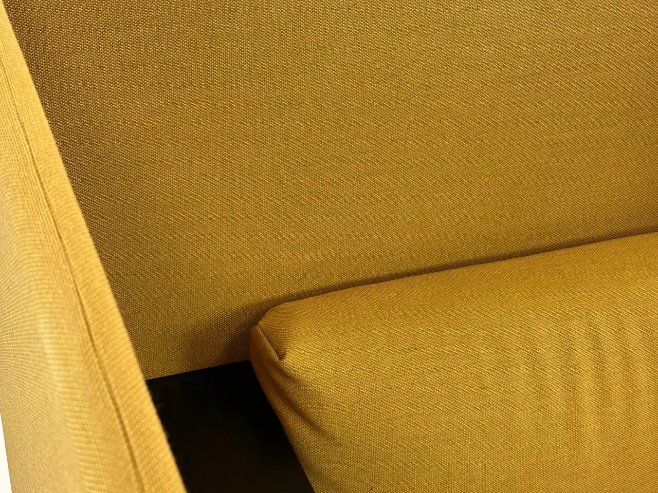 Billede 5 - Muuto Outline Highback Work 100 Sofa (Mustard)