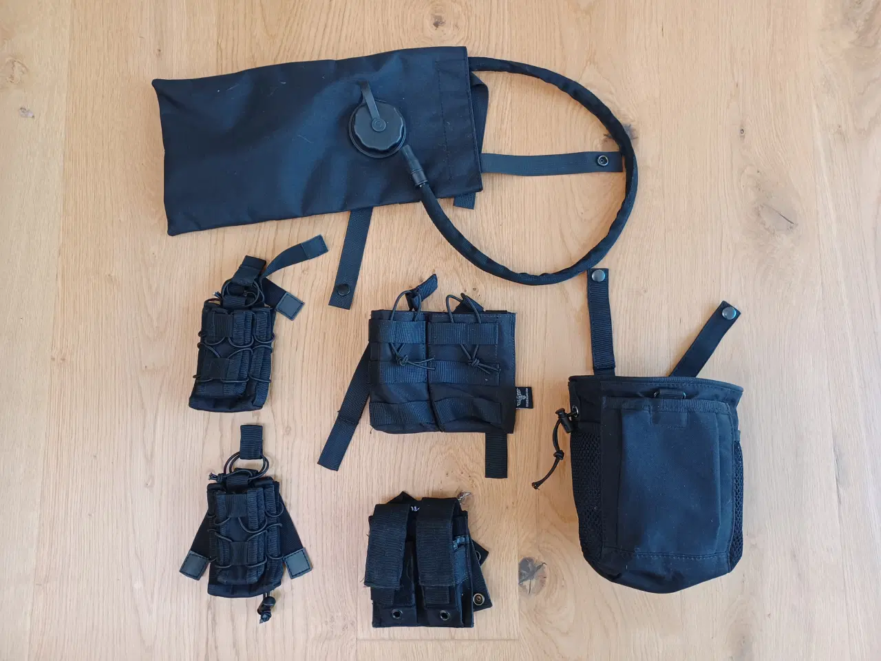 Billede 7 - Outfit m.m. til softgun