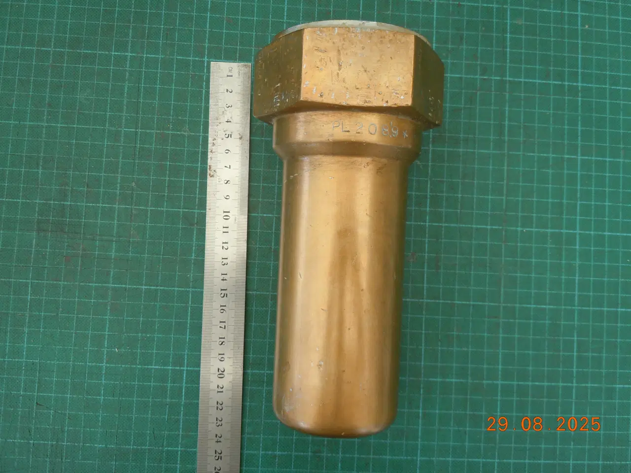 Billede 4 - Kæmpe topmøtrik, 3,3 kg bronze