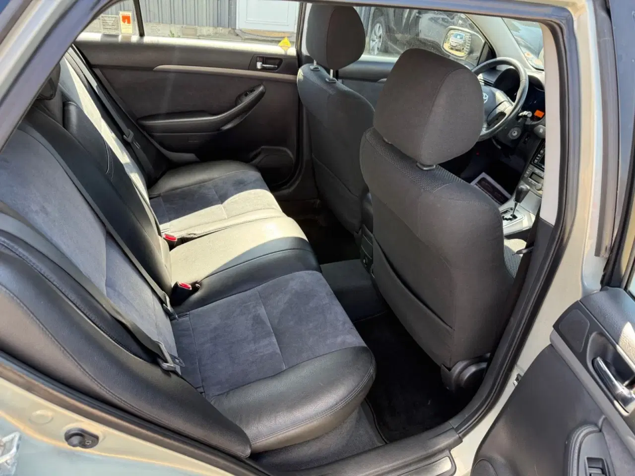 Billede 11 - Toyota Avensis 2,4 Executive aut.