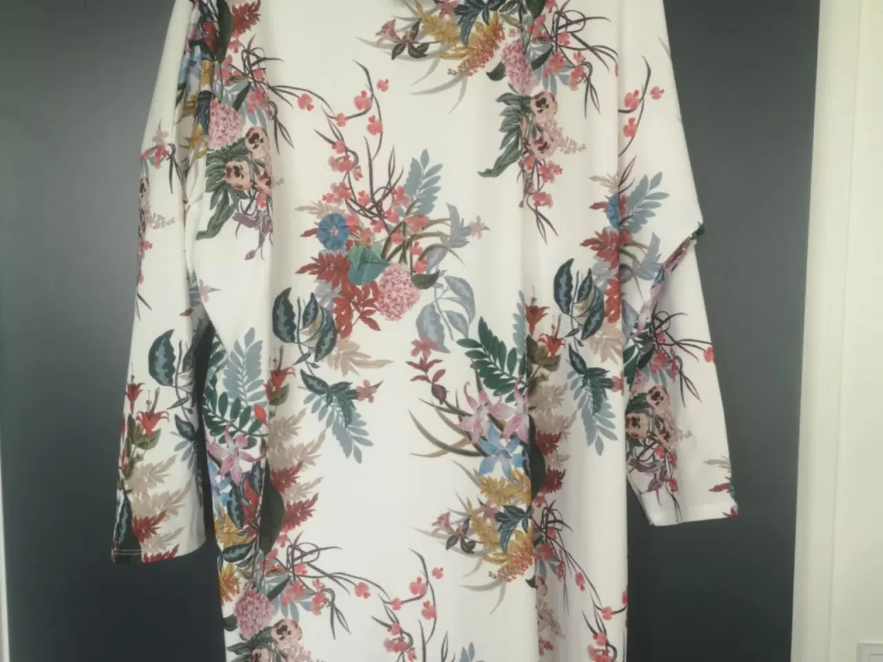 Billede 2 - Creme Fraiche plussize i str. XXL