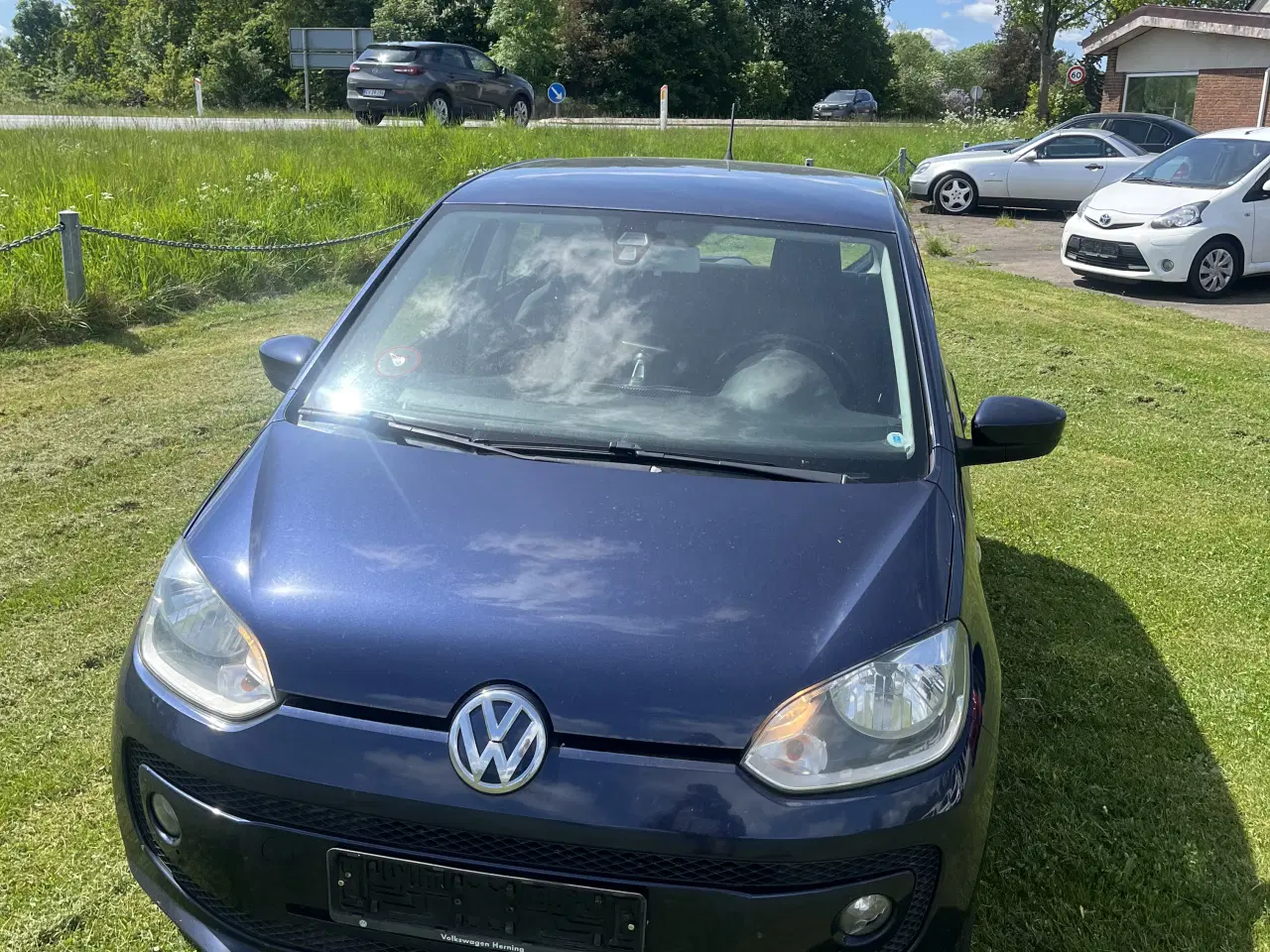 Billede 1 - Vw up 2014 5 døre 35000kr
