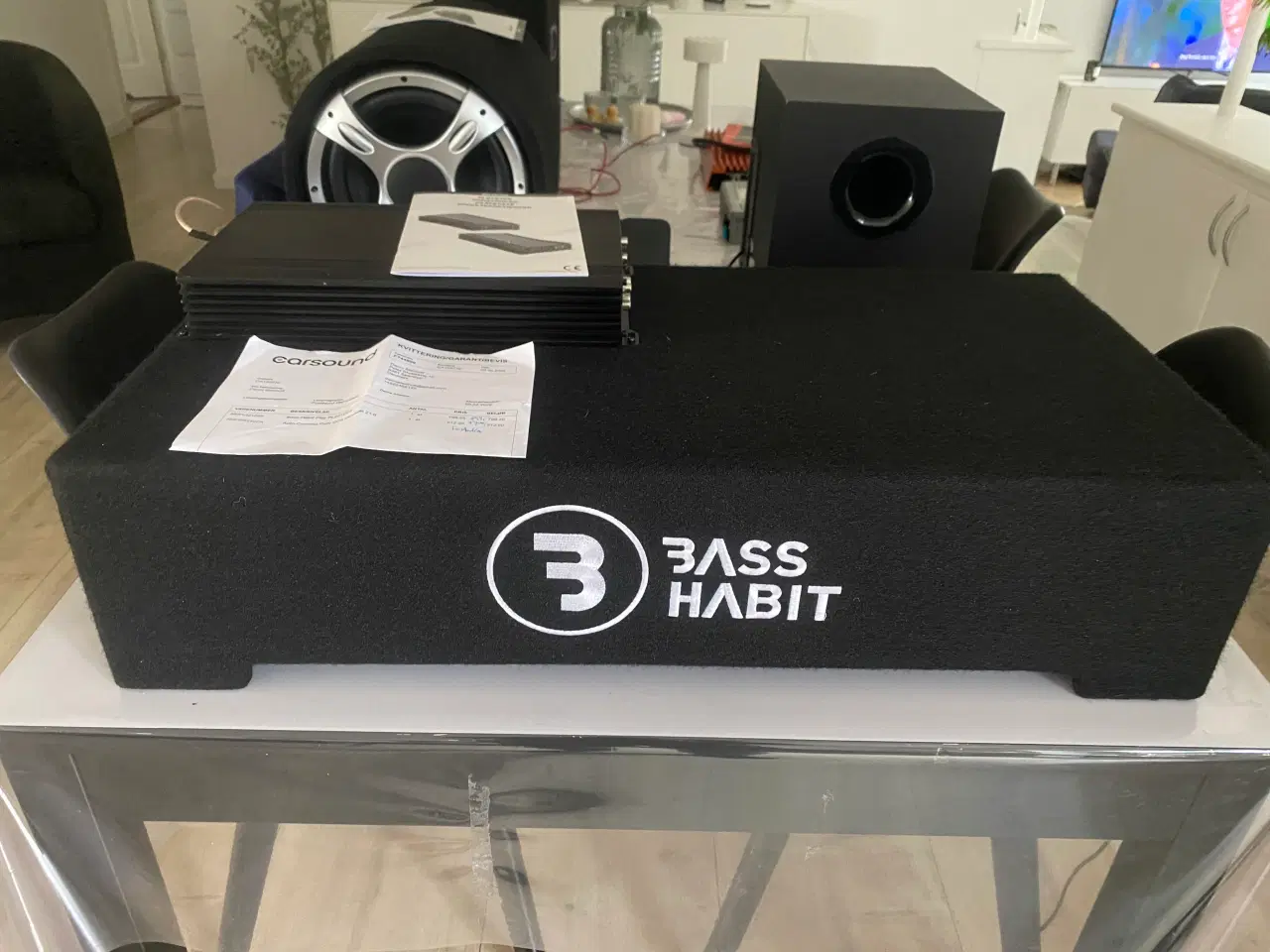 Billede 1 - Bass Habit subwoofer med forstærker