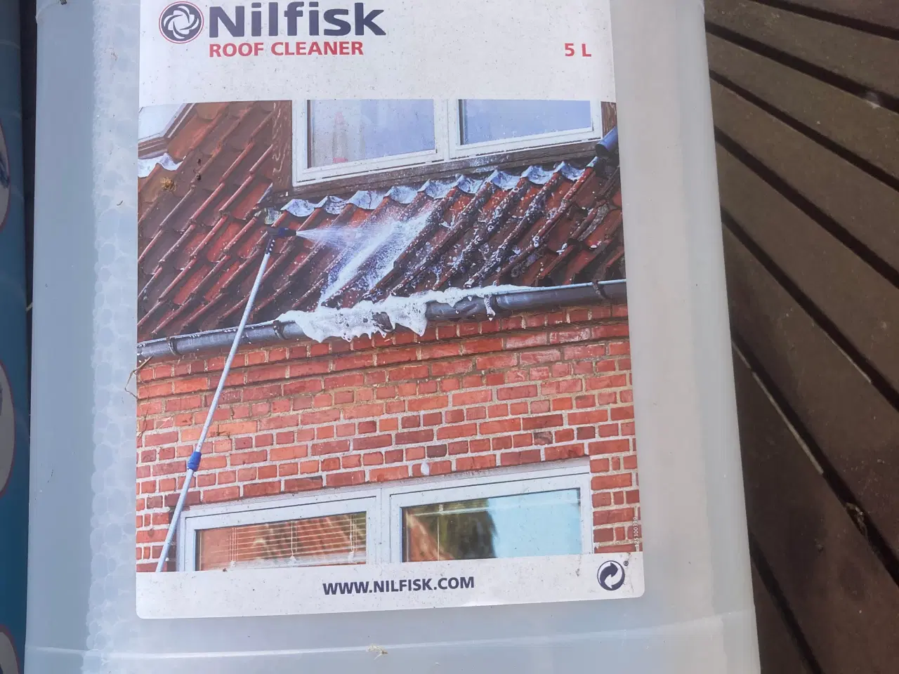 Billede 2 - Tagrenser incl. rensevæske til Nilfisk