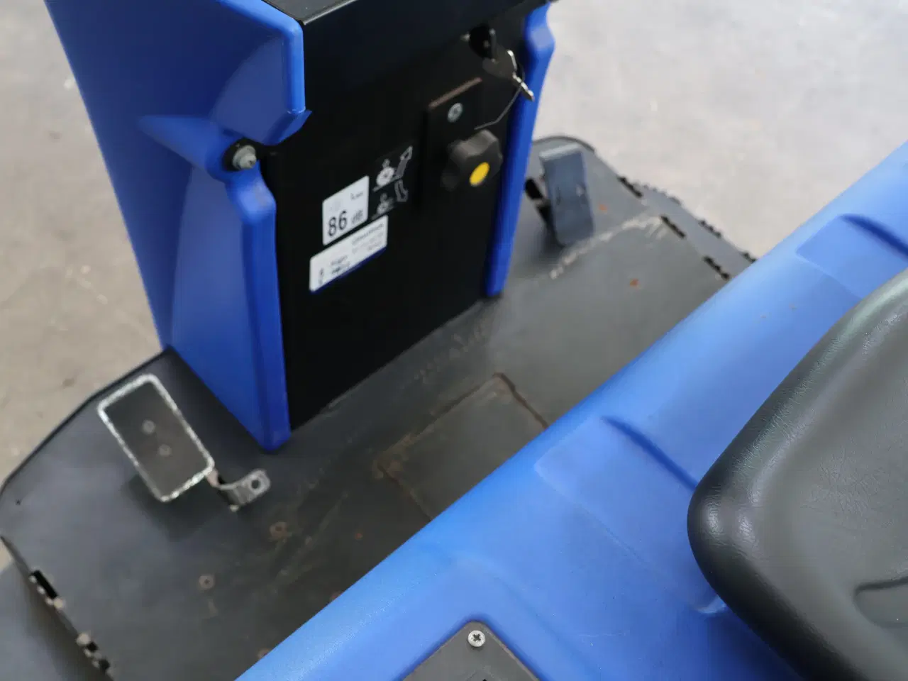 Billede 11 - Nilfisk floortec R870 fejemaskine