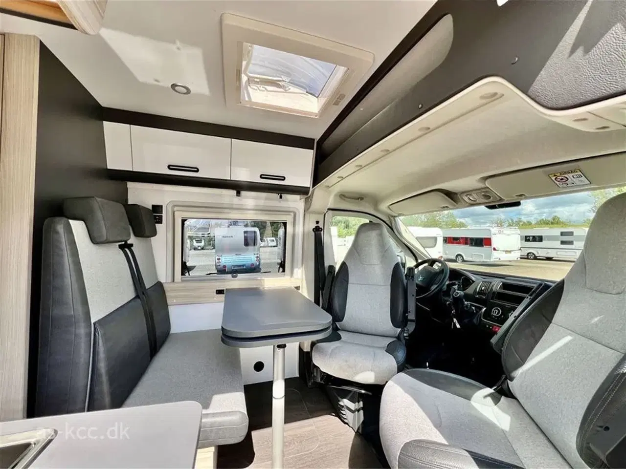 Billede 7 - 2024 - Sun Living V 65 SL   Flot Sun Living V 65 SL med 2 Enkelt senge.