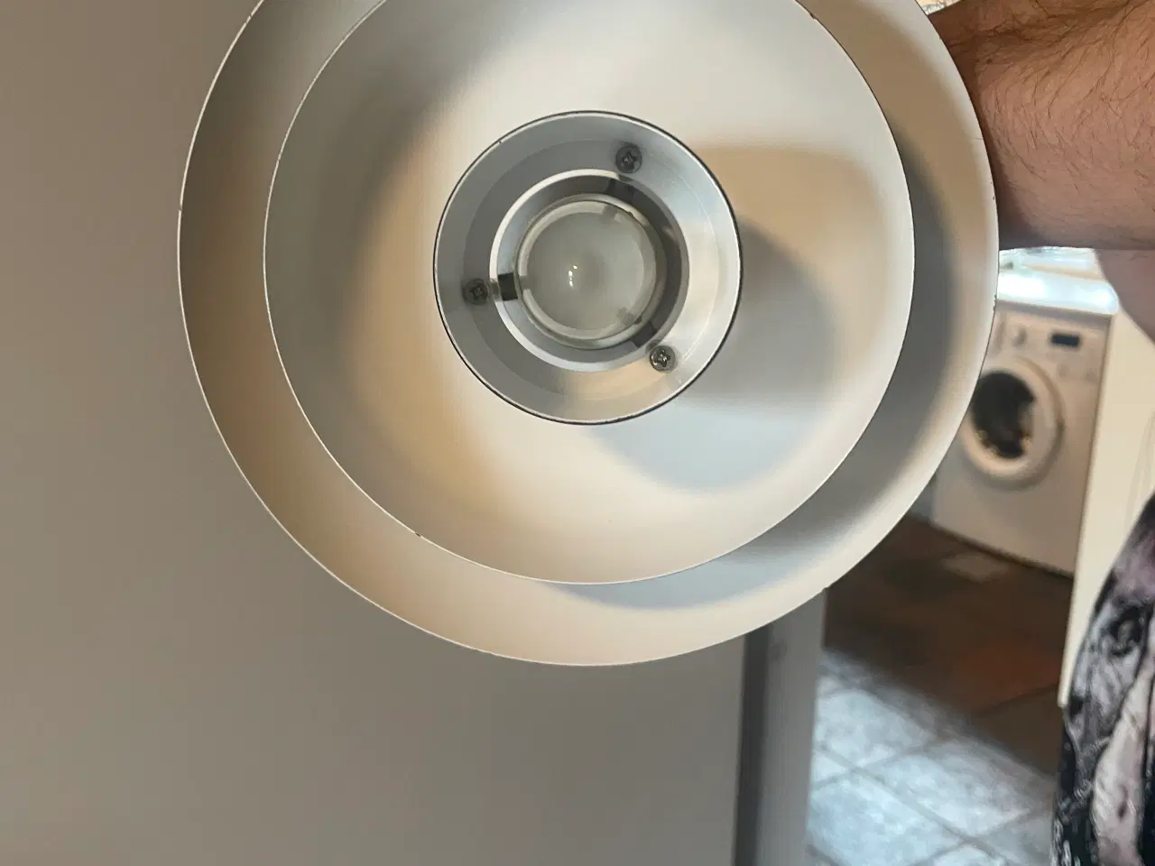 Billede 4 - Lille loftlampe vist nok Dyberg Larsen)