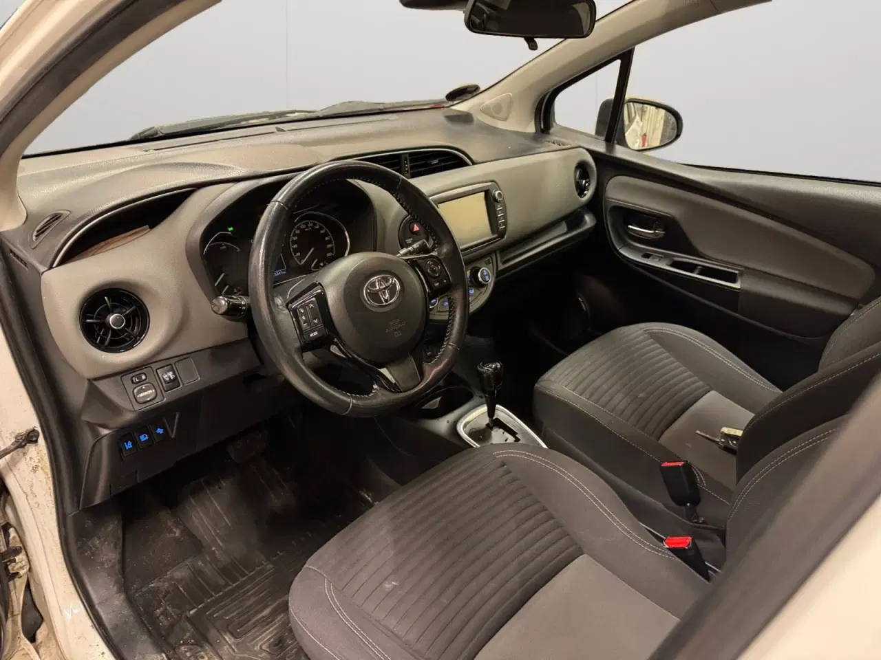 Billede 5 - Toyota Yaris 1,5 Hybrid H2 e-CVT Van