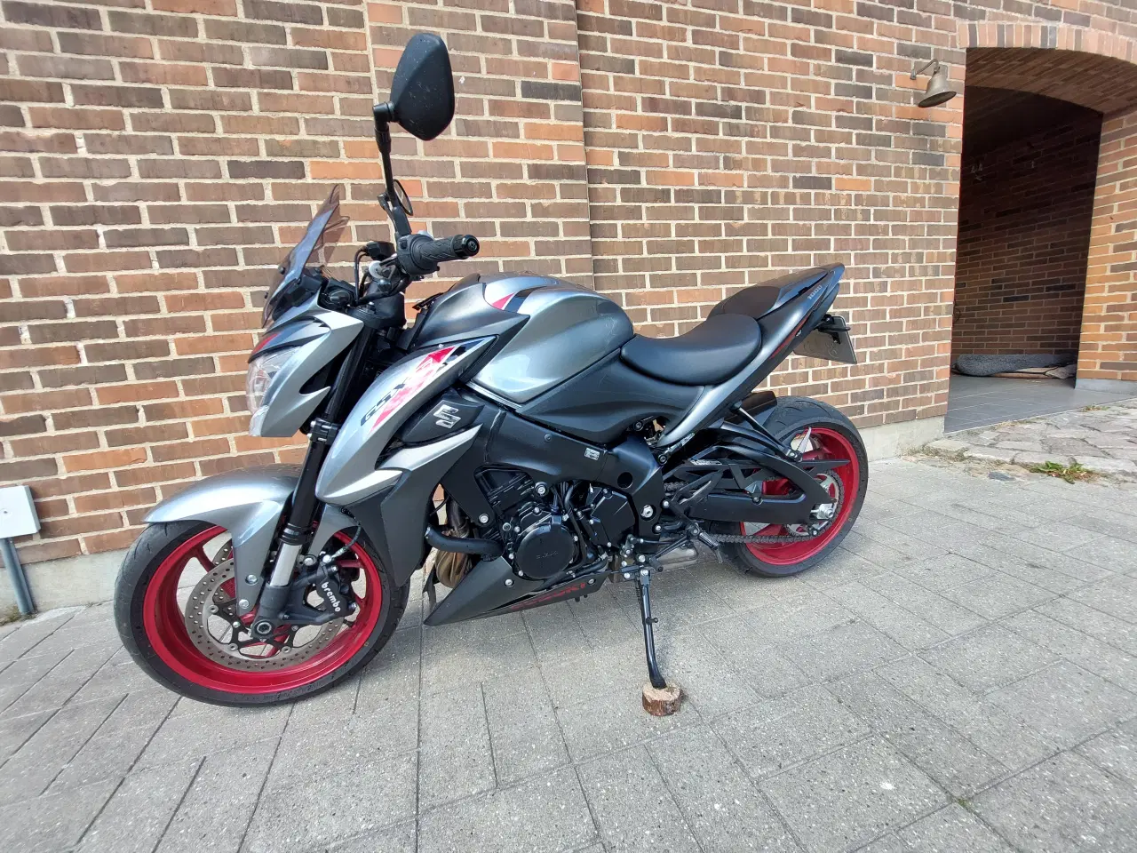 Billede 9 - Suzuki Gsxs-1000 yoshimura edition