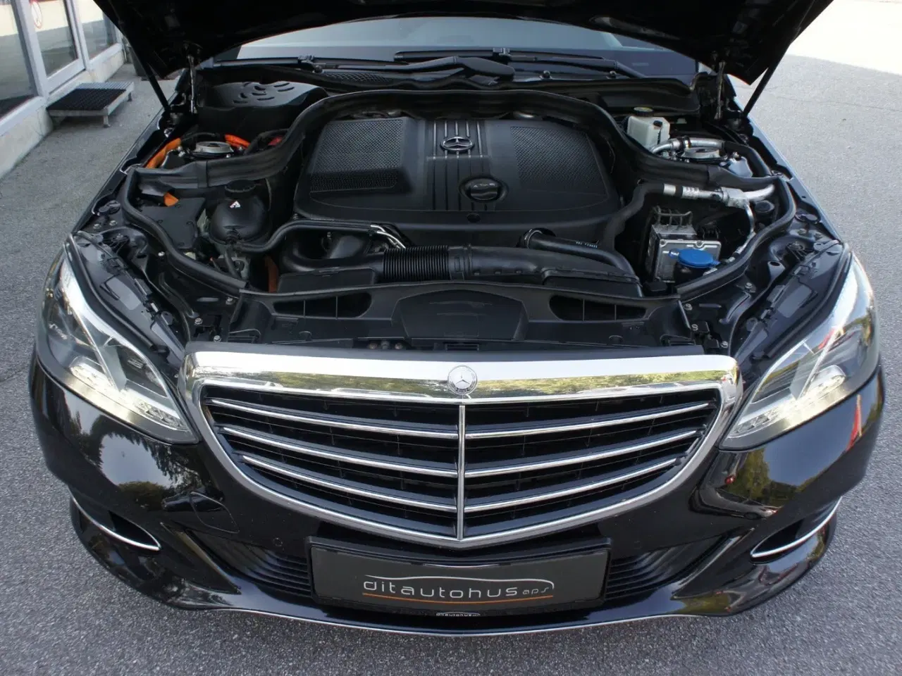 Billede 19 - Mercedes E300 2,2 BlueTEC Hybrid Avantgarde stc. aut.