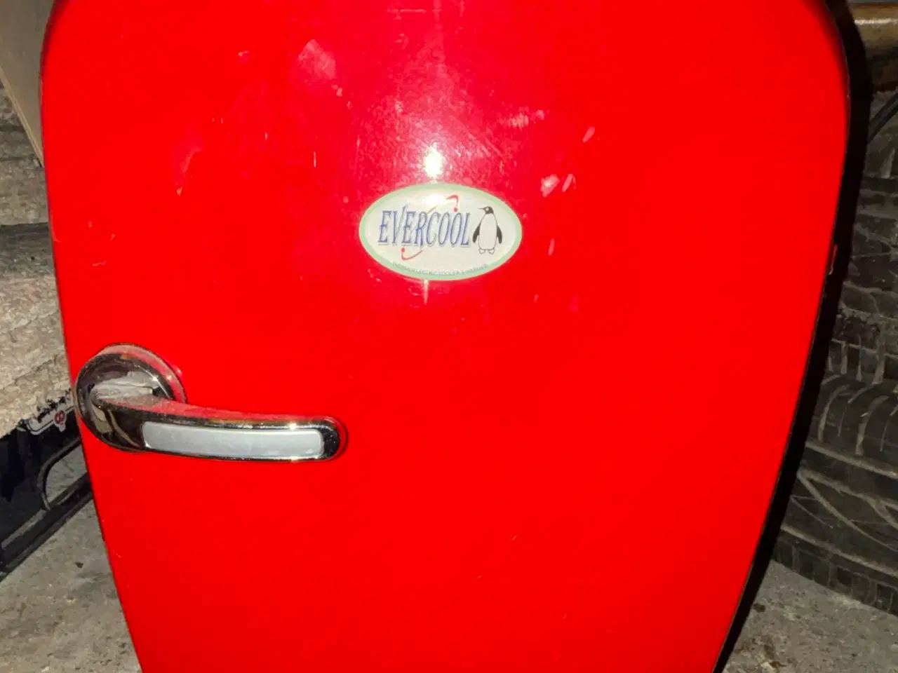 Billede 1 - Lille Evercool køleskab 
