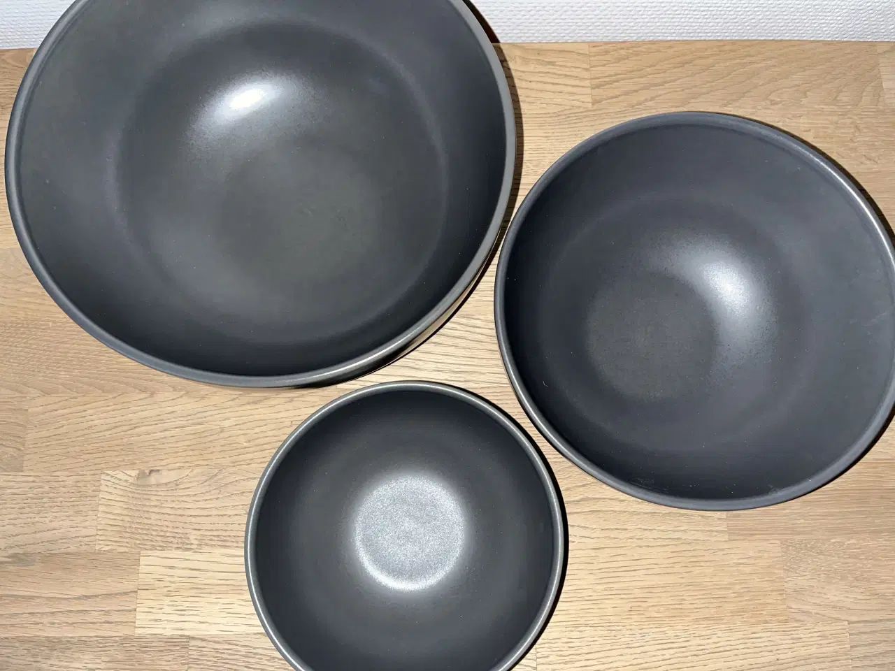 Billede 2 - HELT NYE grå Knabstrup skåle 