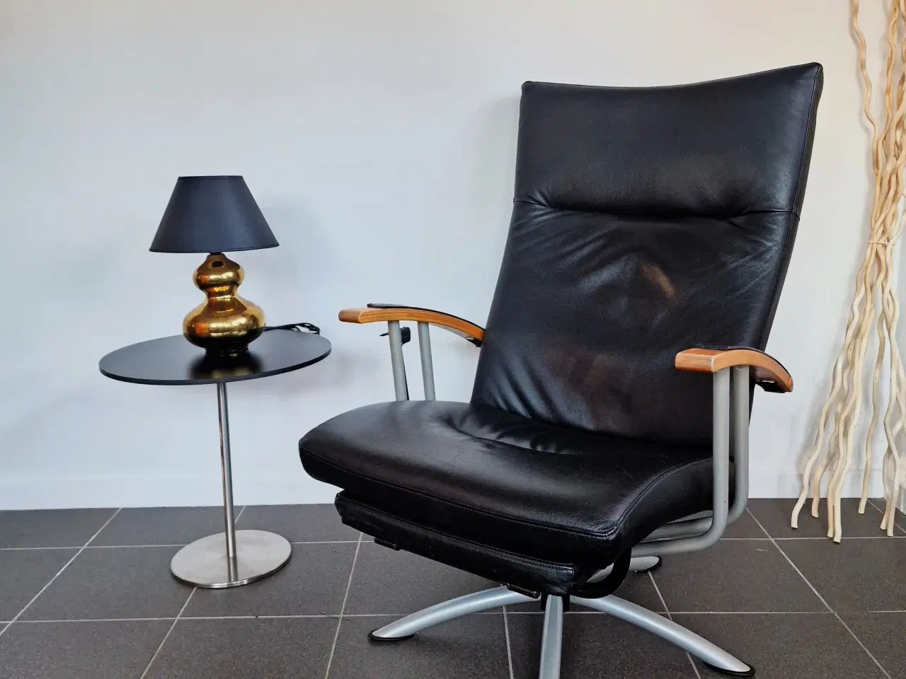 Billede 1 - Svensk direktørstol fra Möbel Team of Sweden.