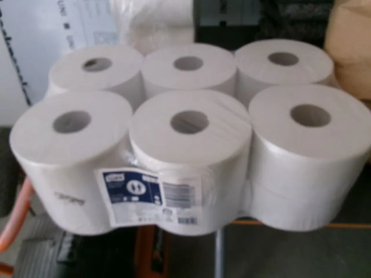 Billede 1 - 12 ruller toiletpapir t/ dispenser T2 TORK Mini Jumbo