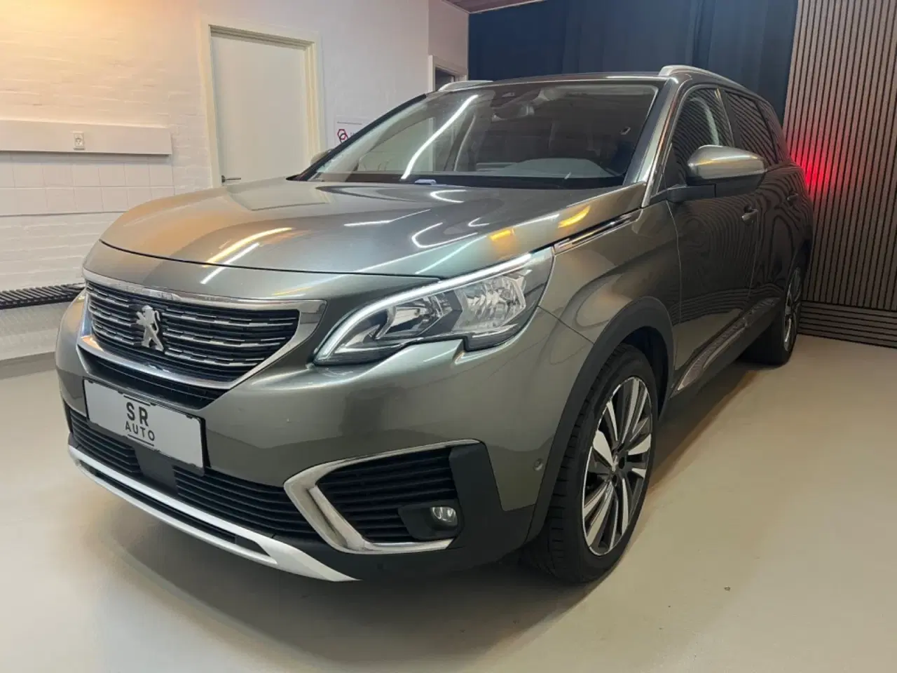 Billede 1 - Peugeot 5008 1,6 BlueHDi 120 Allure 7prs