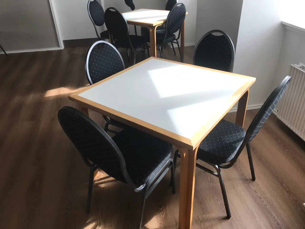 Billede 3 - 22 stk møde/cafe borde