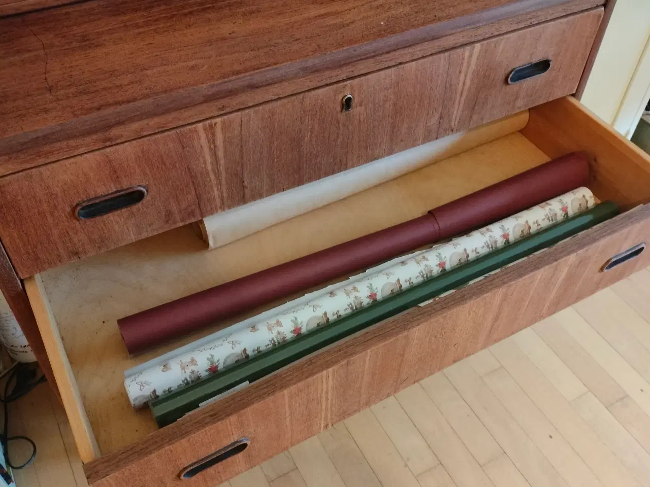 Billede 2 - Fin kommode/skænk/chatol i teak