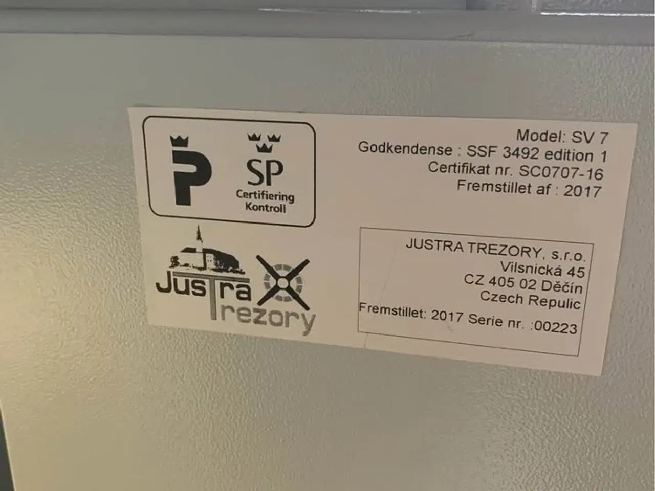 Billede 5 - Våbenskab