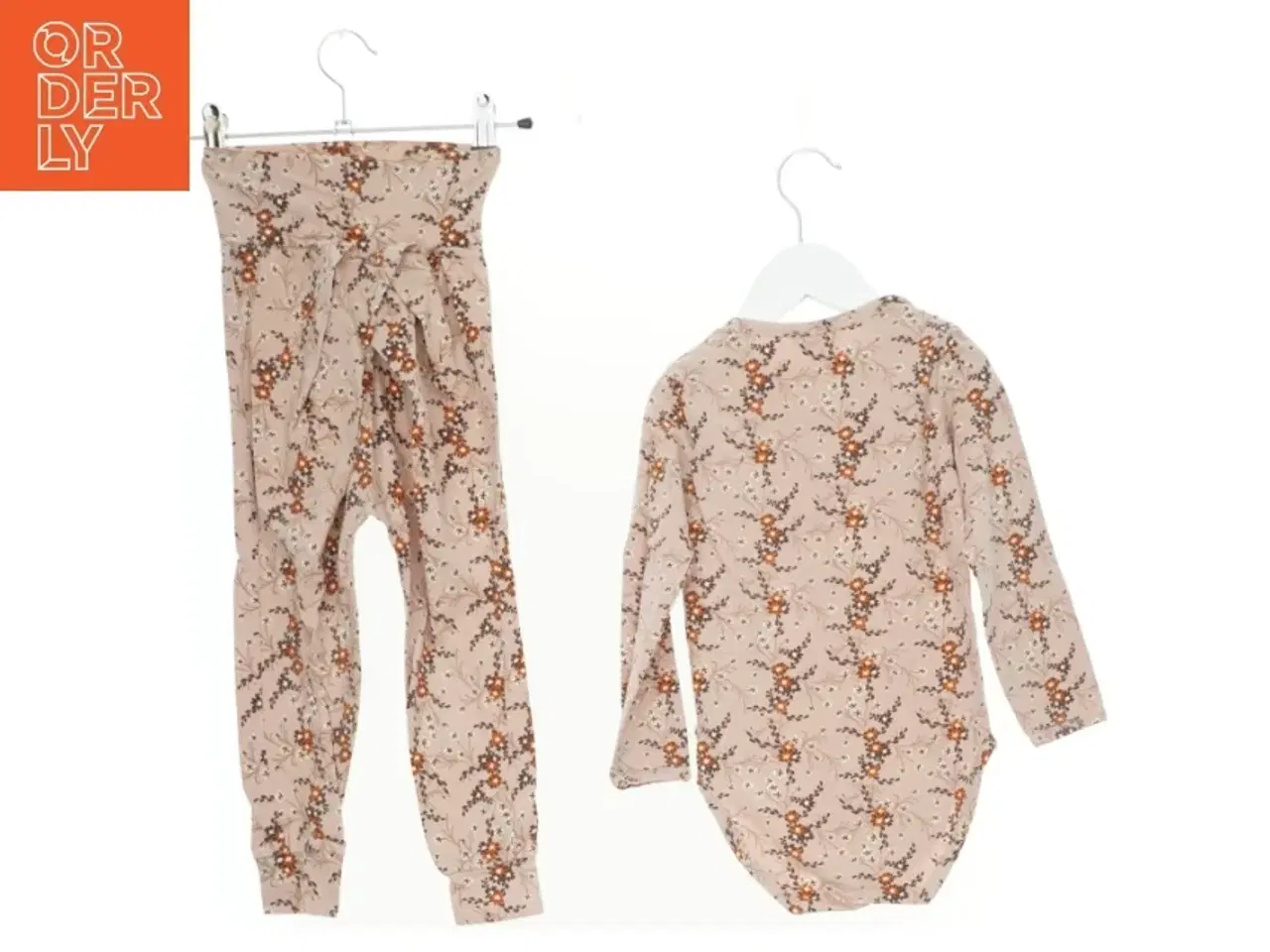 Billede 1 - Sæt (2 stk.) (str. 98 cm)