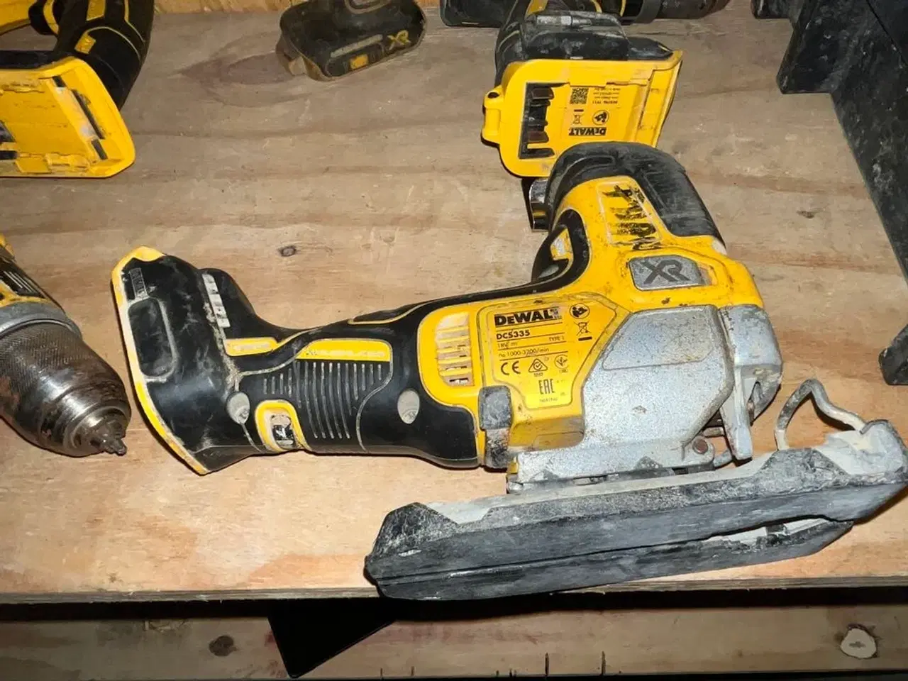 Billede 4 - 5 Stk. Værktøj DEWALT + Batterier, Oplader