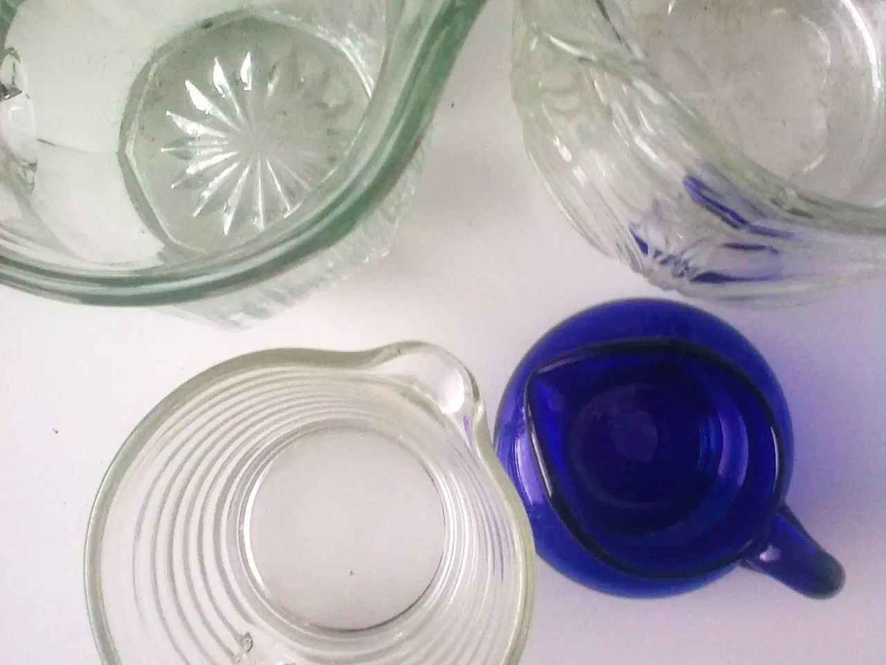 Billede 2 - Kan De hælde sæl ? Vand T kande DK glas