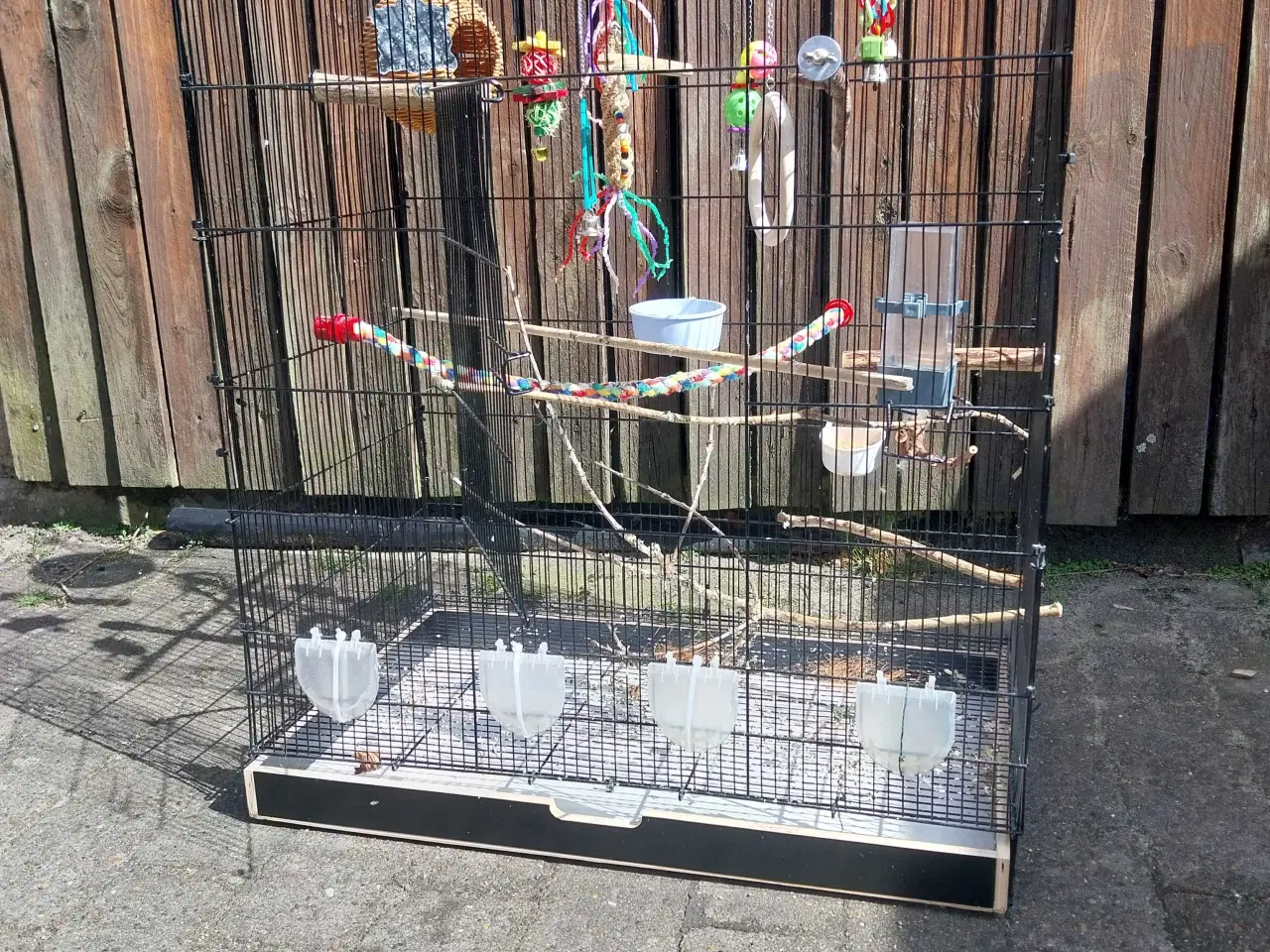 Billede 1 - Fuglebur 86 x 76 x 45 cm