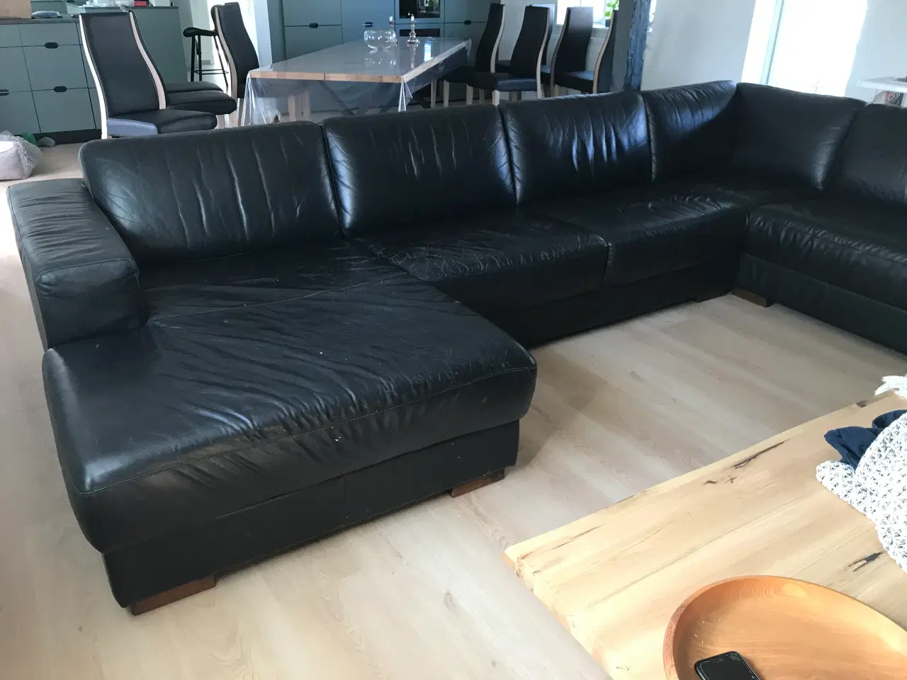 Billede 2 - Hjørnesofa. Stor sofa med mange siddepladser. 