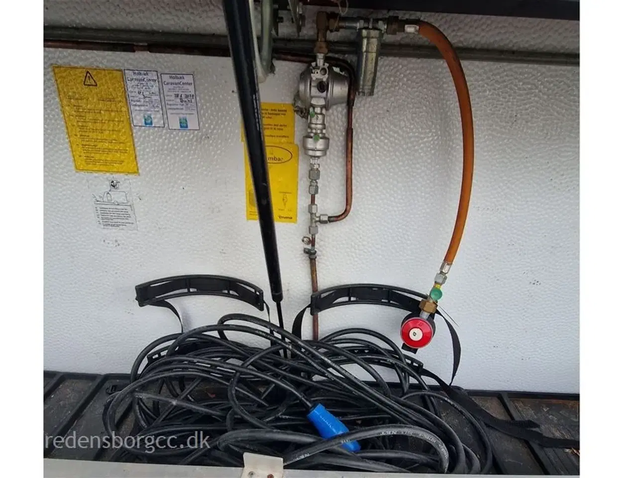 Billede 6 - 2014 - Kabe Smaragd XL KS   MEGET UDSTYR BLA. kompressor Køl/Frys – Dometic AC. - ATC.